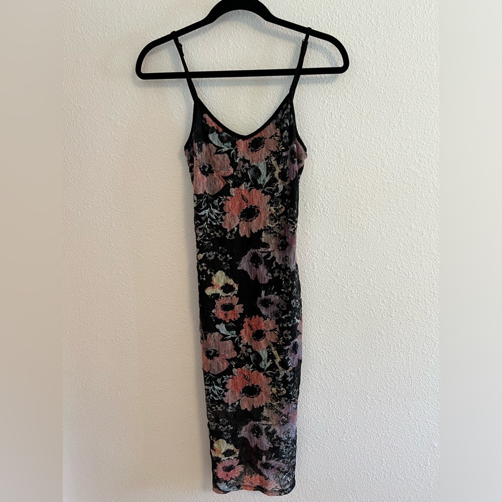 90s Inspired Flower Dress